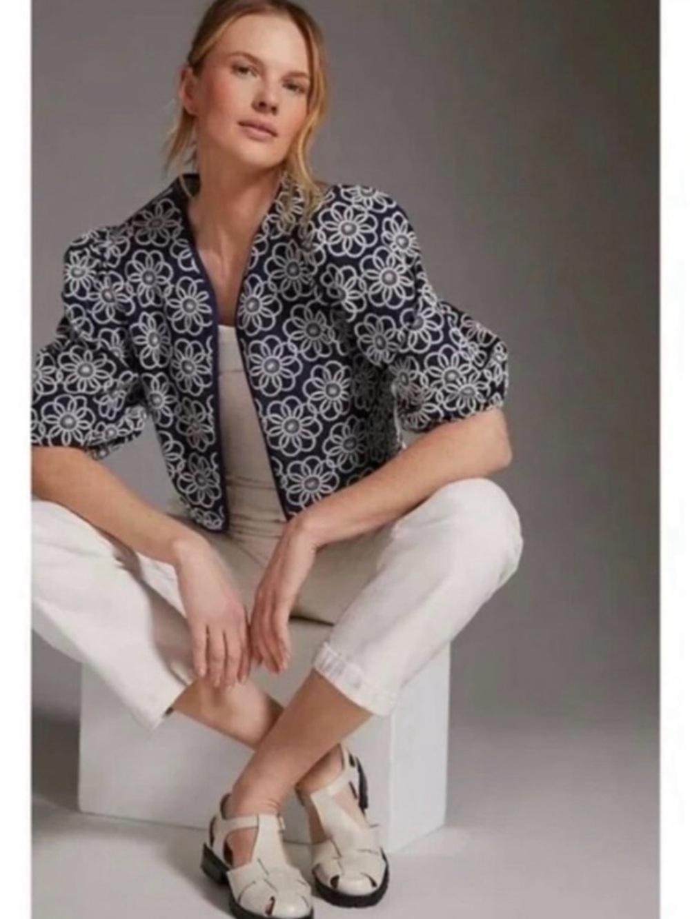 Maeve by Anthropologie Navy Embroidered Shrug with White Floral Embroidery OS